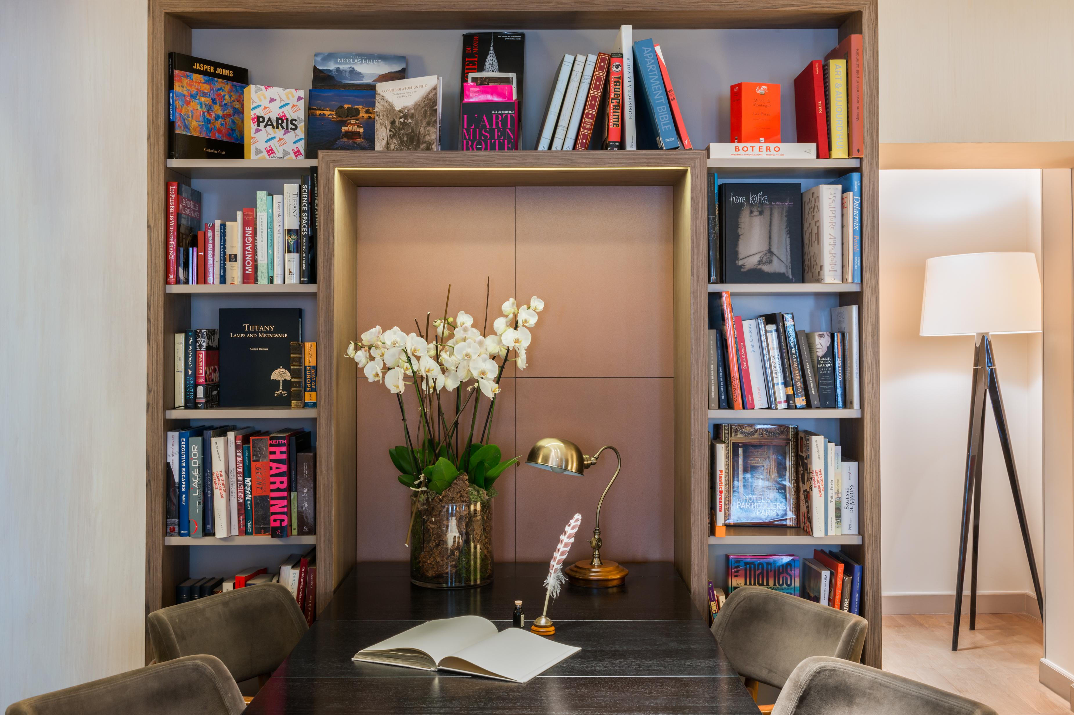 Le Tourville By Inwood Hotel