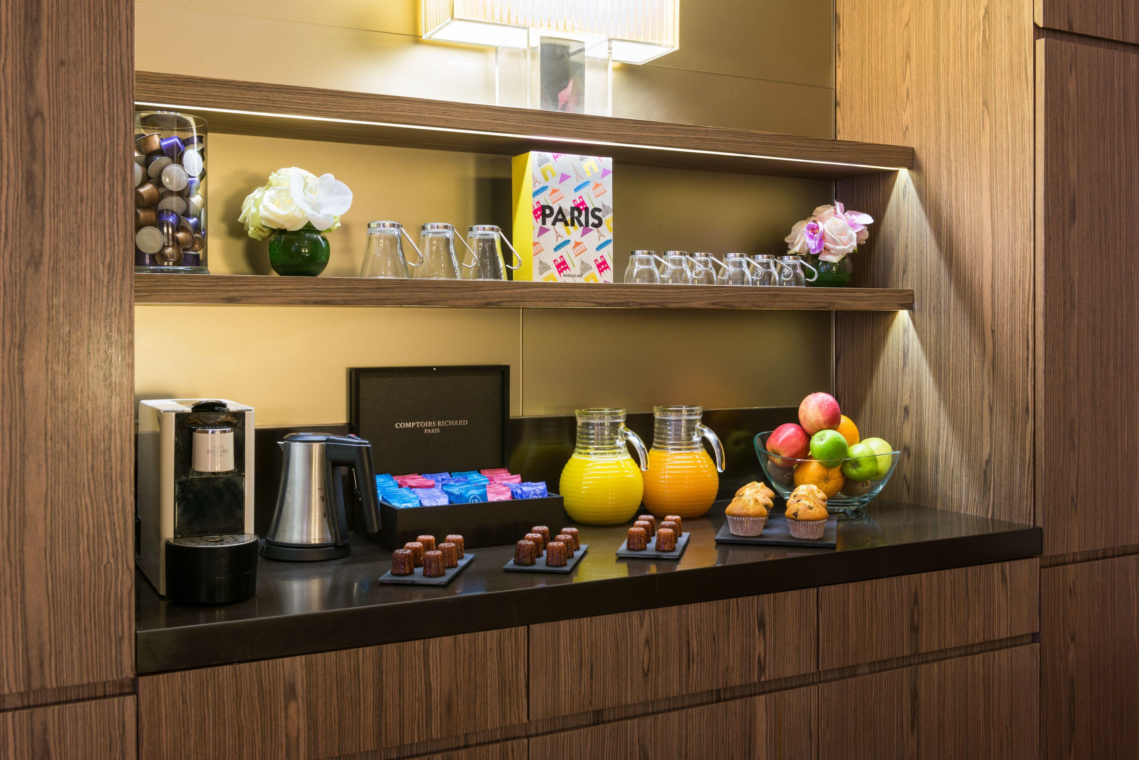 Le Tourville By Inwood