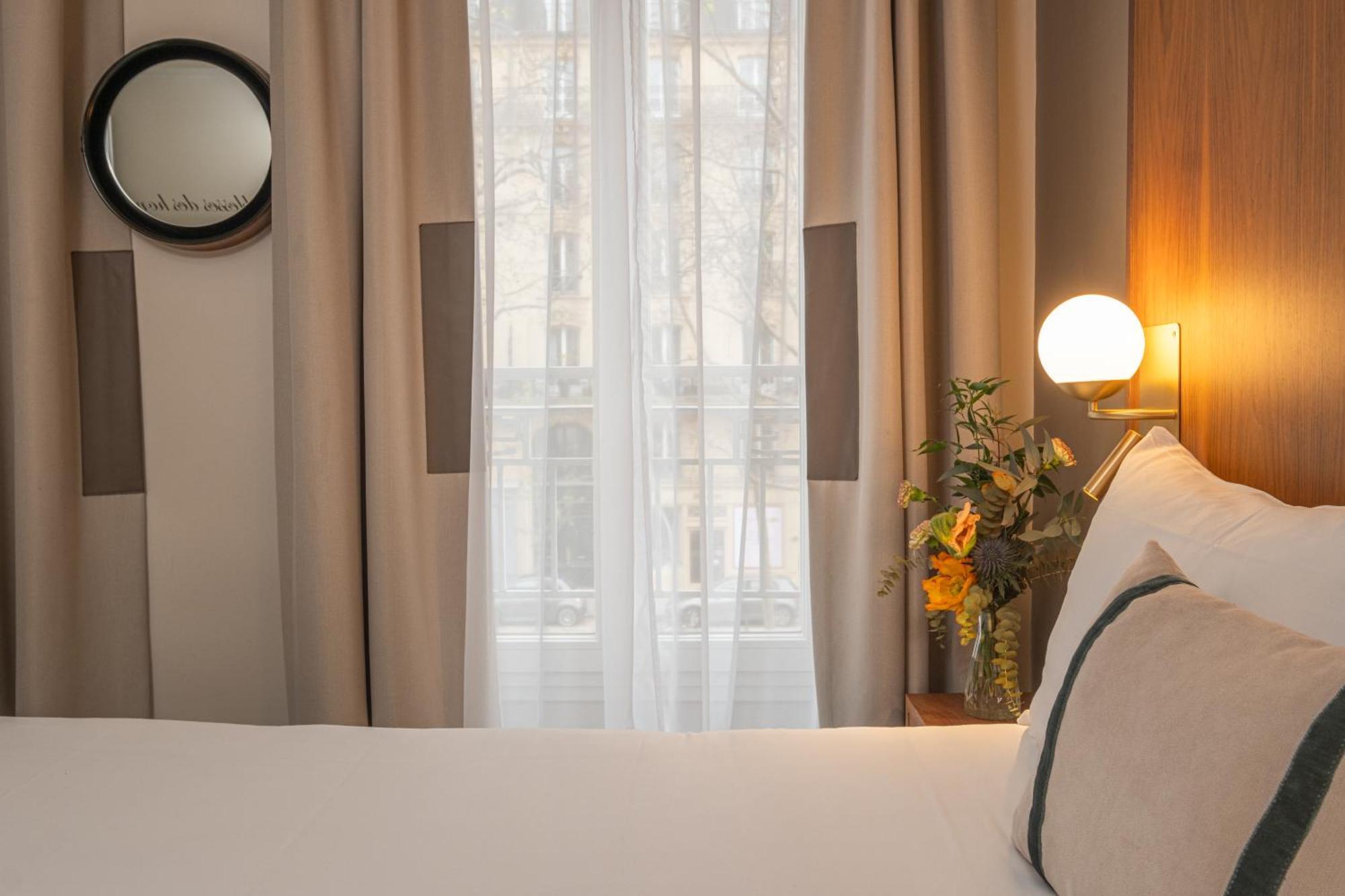 Hotel Le Tourville By Inwood Parigi