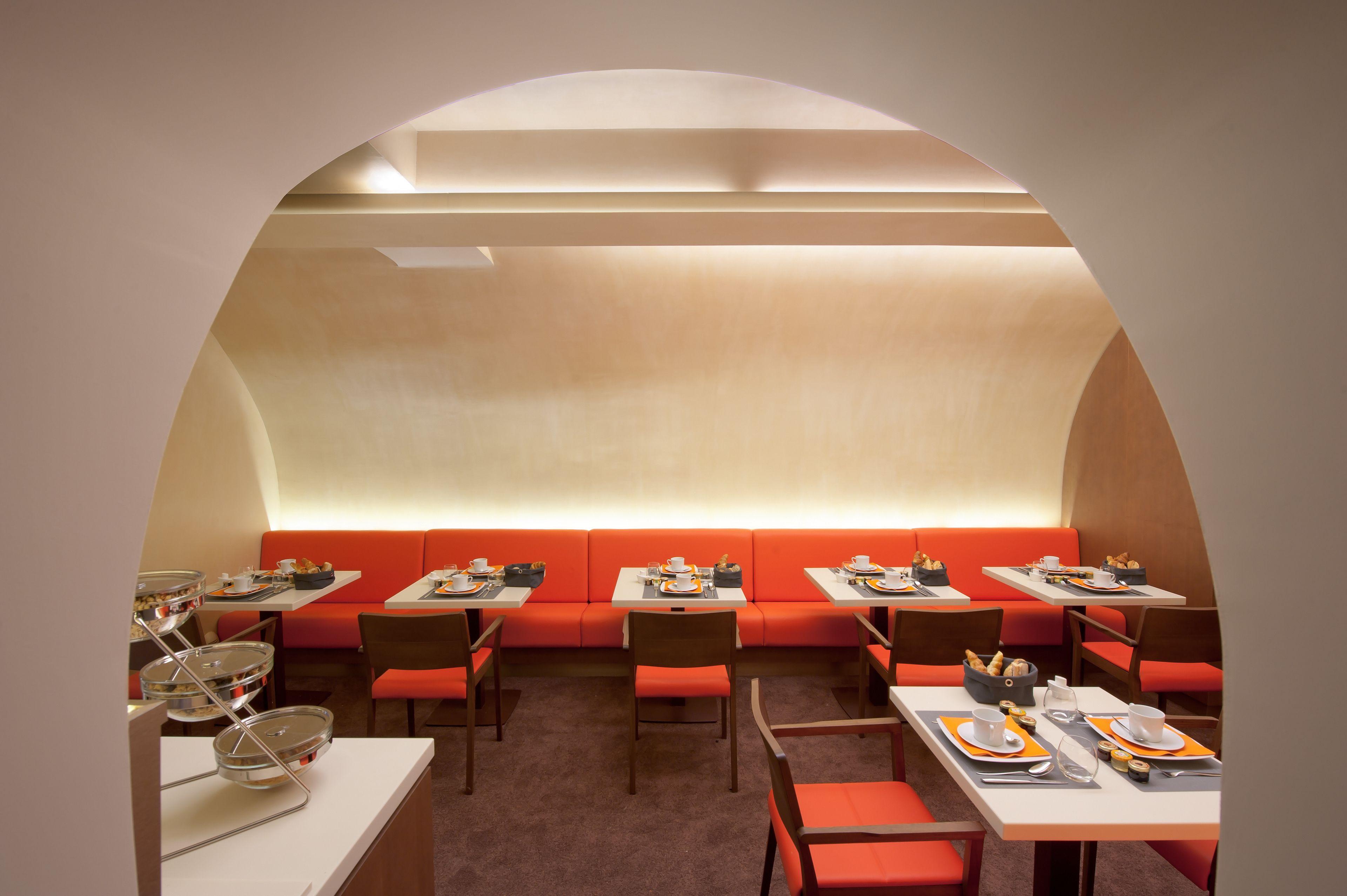 Le Tourville By Inwood 4*