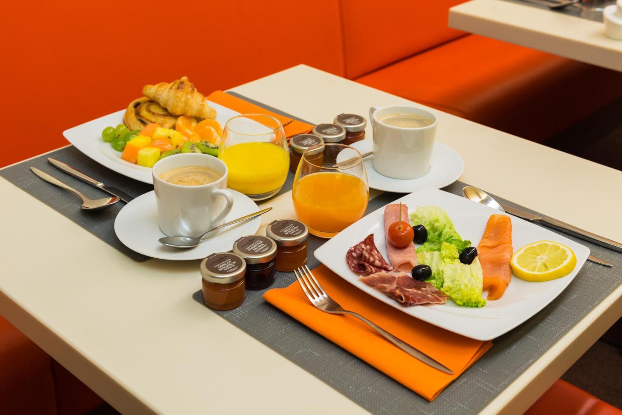 Le Tourville By Inwood 4* Paris