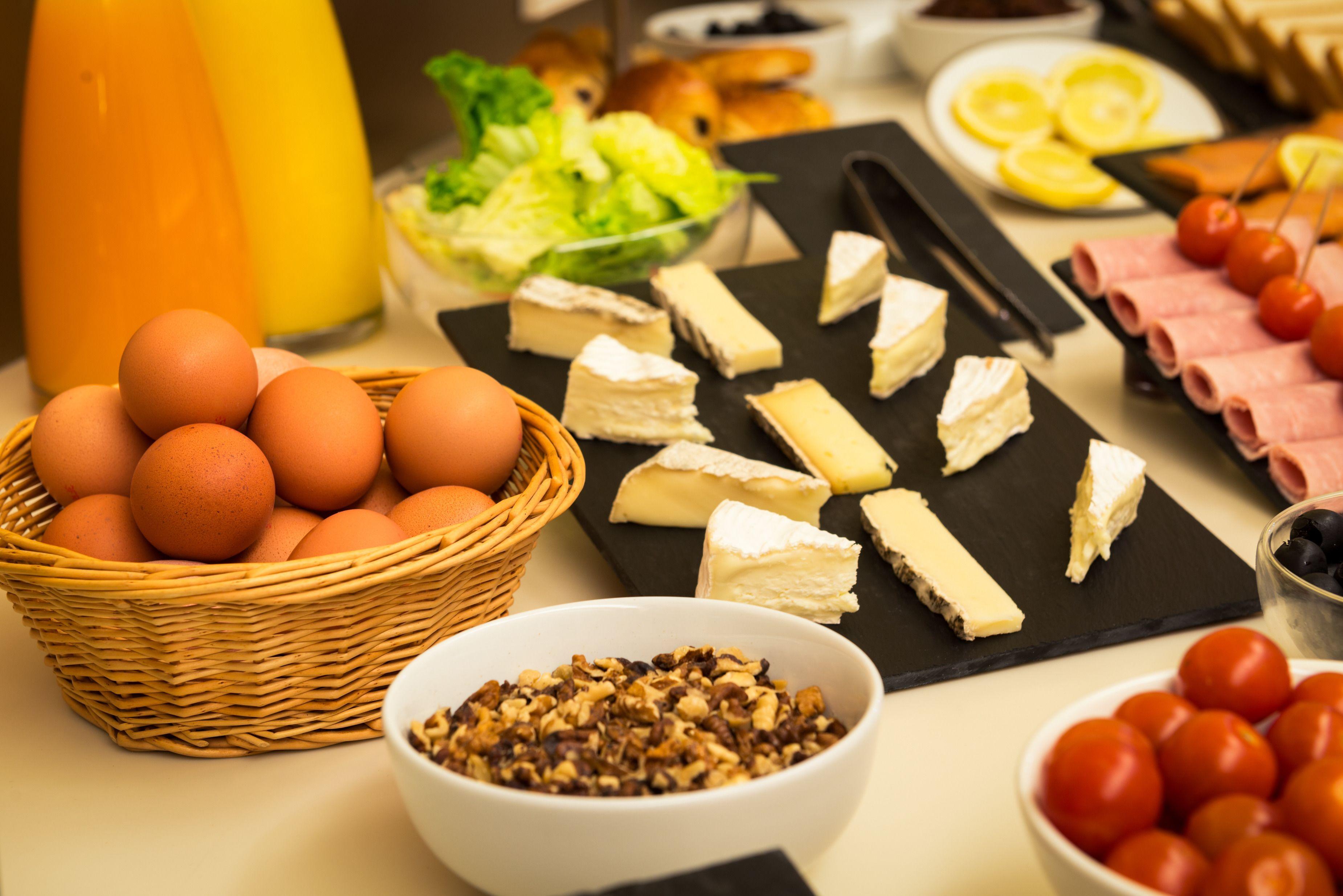 Hotel Le Tourville By Inwood 4*